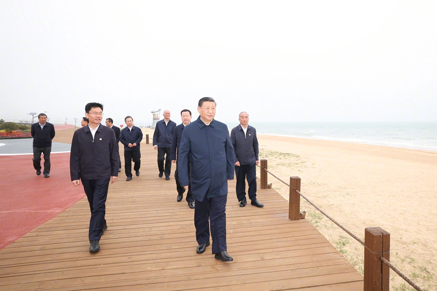 习近平在山东日照市考察调研